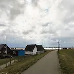 Ruhiges In Urlaub Nahe Am Feriehus Zingst
